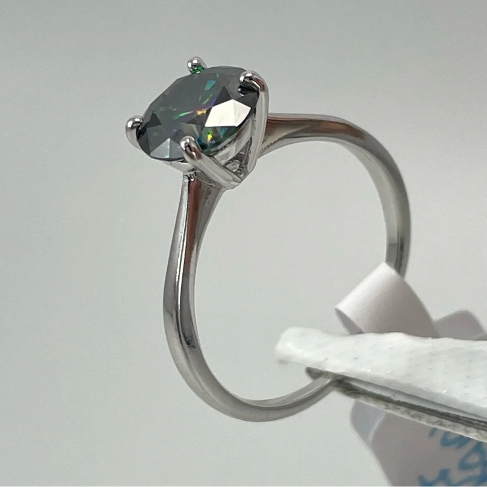 tiffclosetfinds 2ct rainbow